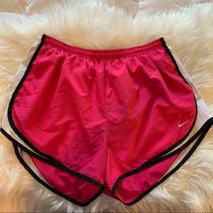 Nike Women’s Tempo Running Shorts